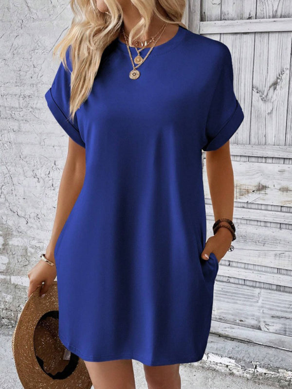 Aspen - Loose Fit Pocket Dress with Round Neck and Short Sleeves