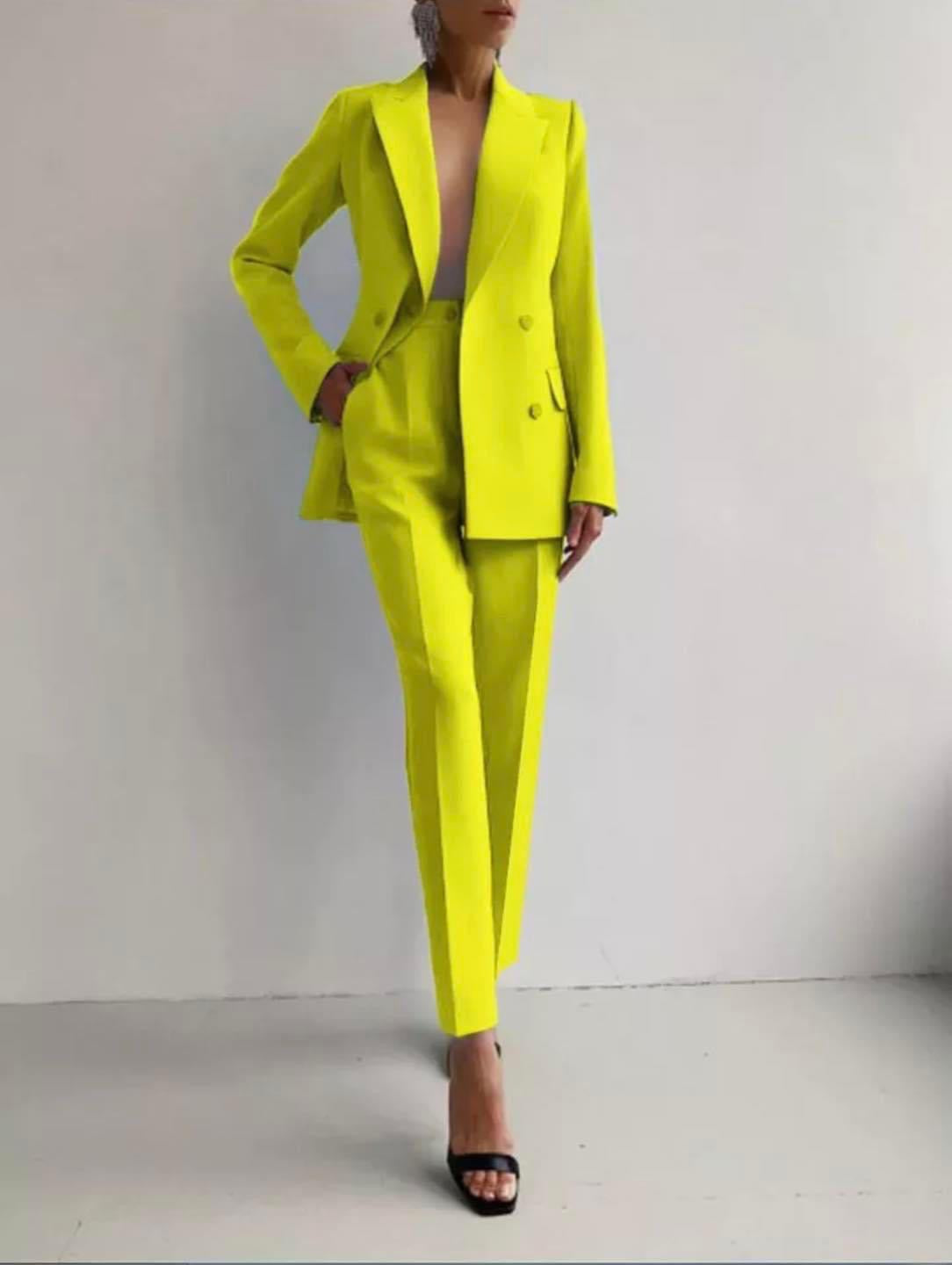 Boutique Eliza™ | Women’s Slim Fit Tailored Cigarette Pantsuit