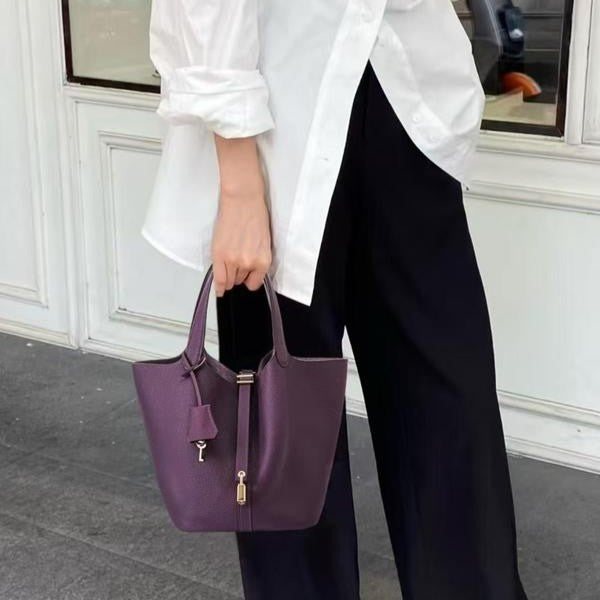 Kate™ Classic Lock Shoulder Bag