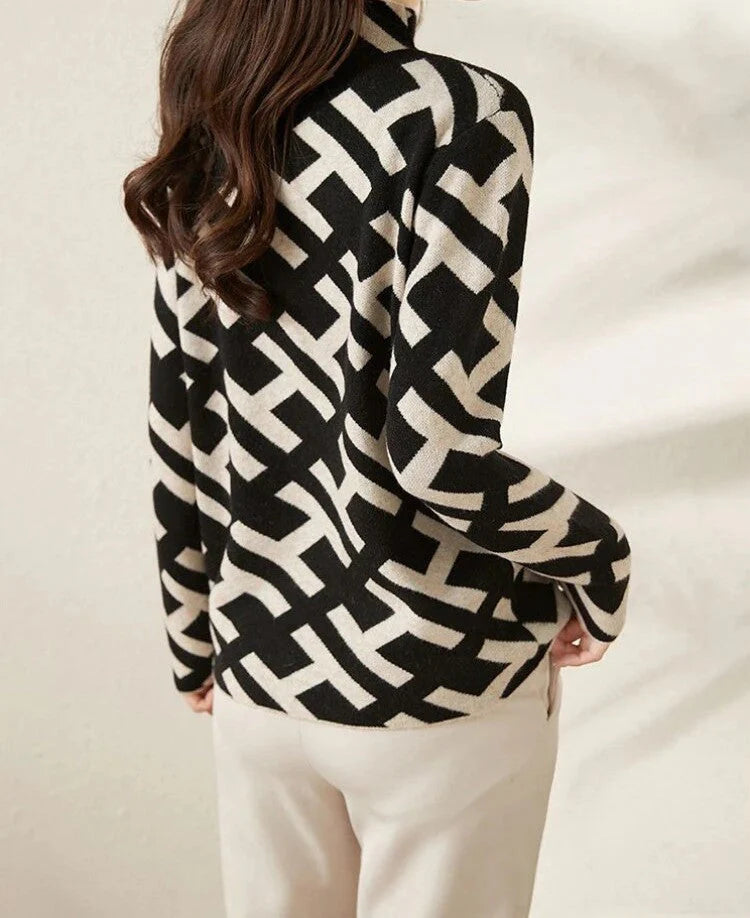 Jessy | Elegant Roll Neck Jumper