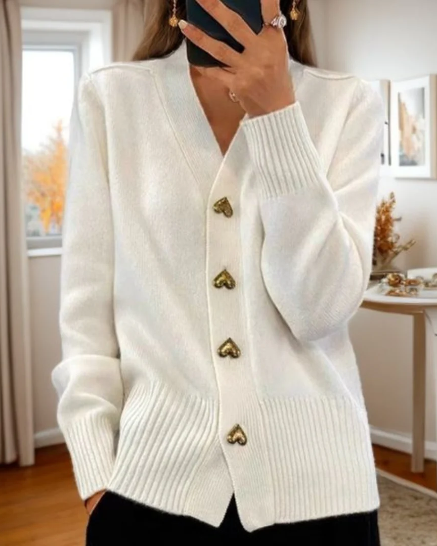 Boutique Eliza™ | Elegant Heart Button Cardigan