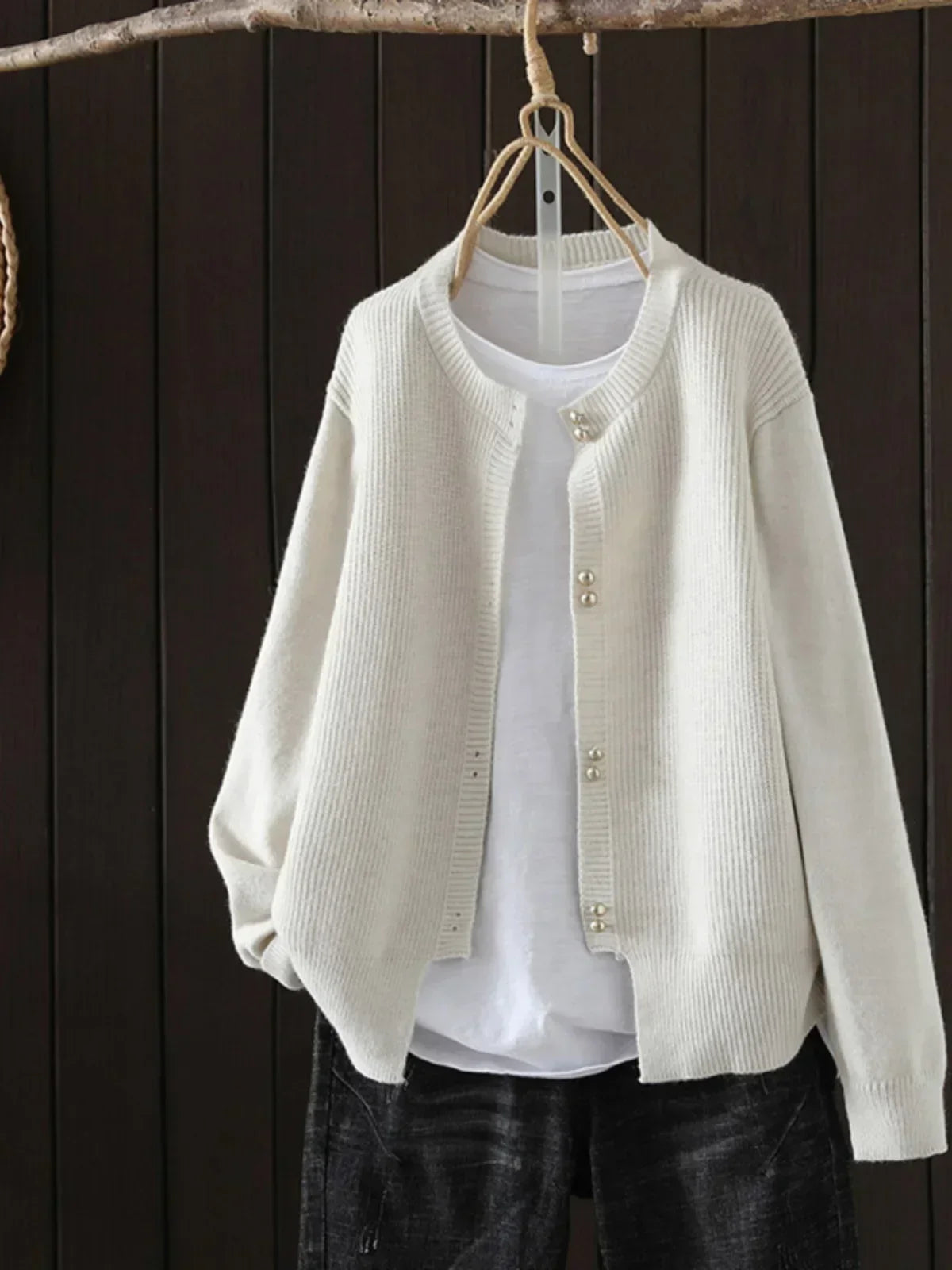 Auri | Comfortable Everyday Cardigan
