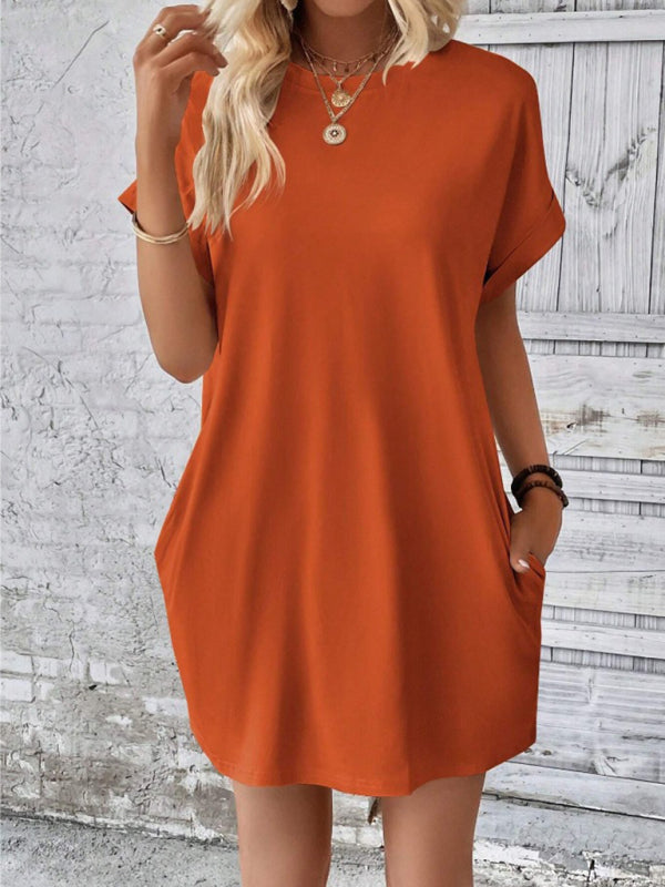 Aspen - Loose Fit Pocket Dress with Round Neck and Short Sleeves