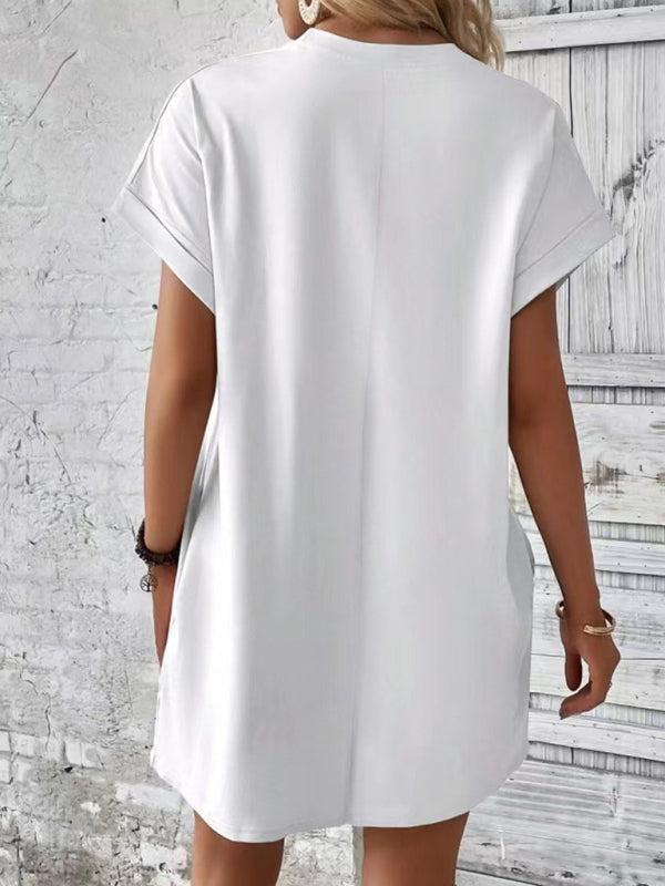 Aspen - Loose Fit Pocket Dress with Round Neck and Short Sleeves