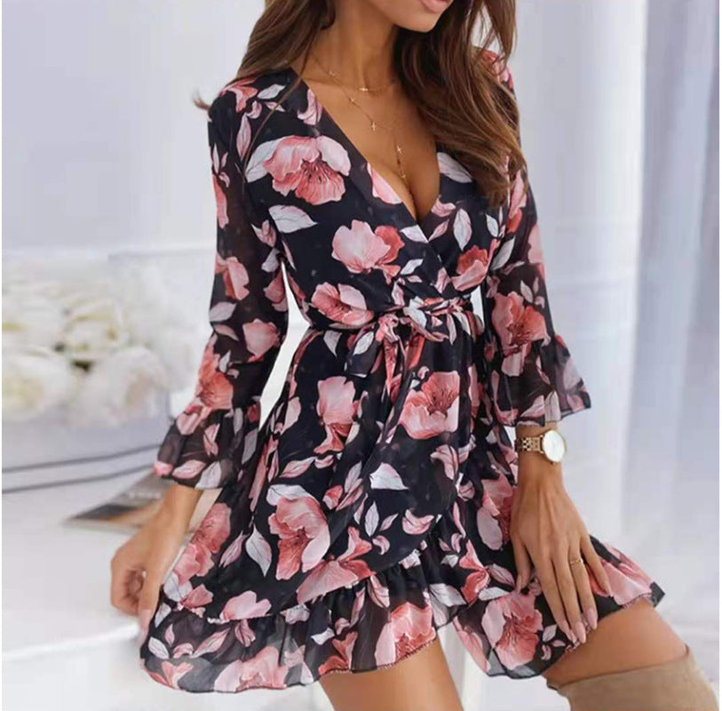 Leila - Floral Print Mini Dress with V-Neck and Ruffled Hem